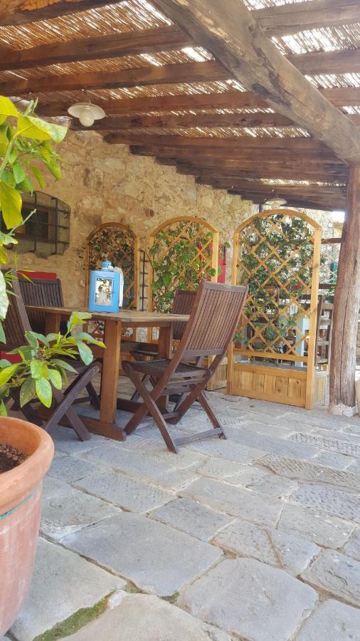 La Corte Del Falco Pieve a Nievole Luaran gambar